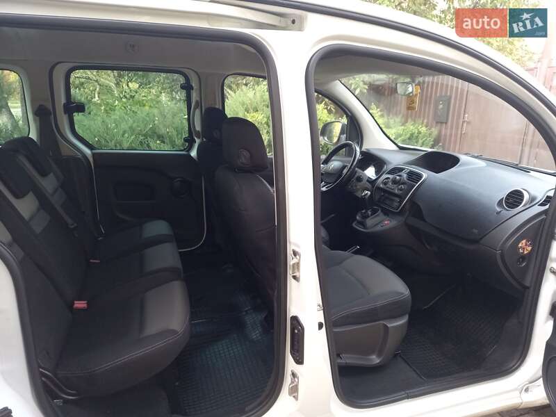 Минивэн Renault Kangoo 2017 в Киеве