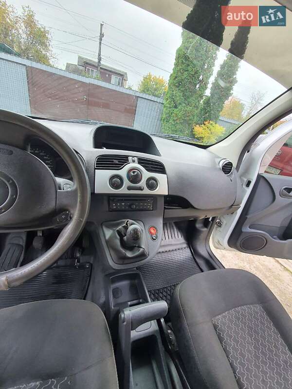 Минивэн Renault Kangoo 2012 в Боярке фото 10 Минивэн Renault Kangoo 2012 в Боярке