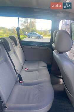 Минивэн Renault Kangoo 2004 в 