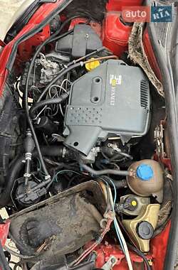 Мінівен Renault Kangoo 2002 в 