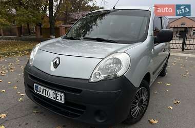 Минивэн Renault Kangoo 2010 в 