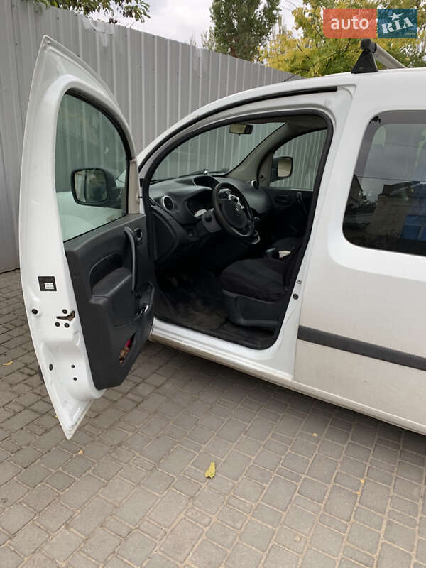 Минивэн Renault Kangoo 2012 в Николаеве