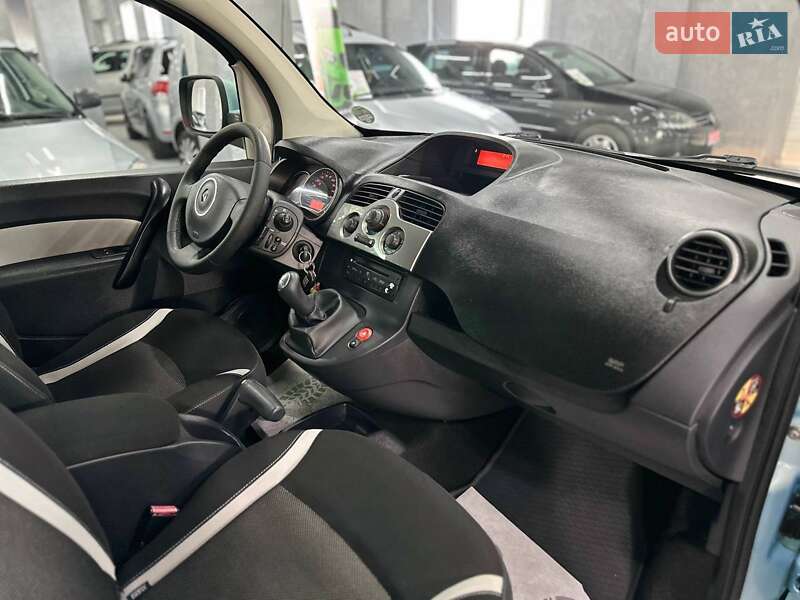 Мінівен Renault Kangoo 2011 в Кам'янському фото 17 Мінівен Renault Kangoo 2011 в Кам'янському