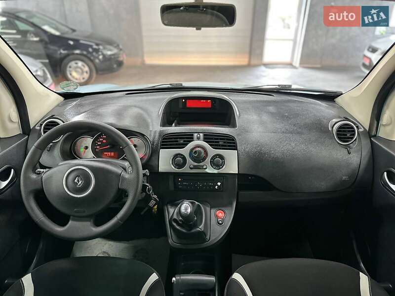 Мінівен Renault Kangoo 2011 в Кам'янському фото 19 Мінівен Renault Kangoo 2011 в Кам'янському