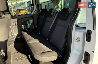 Минивэн Renault Kangoo 2015 в 
