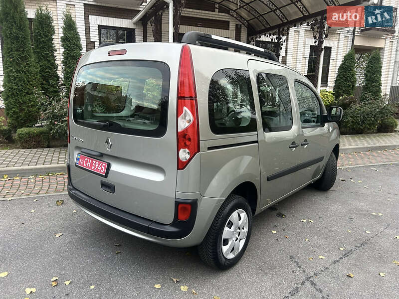 Минивэн Renault Kangoo 2011 в Виннице