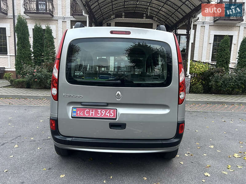 Минивэн Renault Kangoo 2011 в Виннице