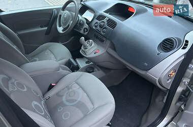 Минивэн Renault Kangoo 2011 в 