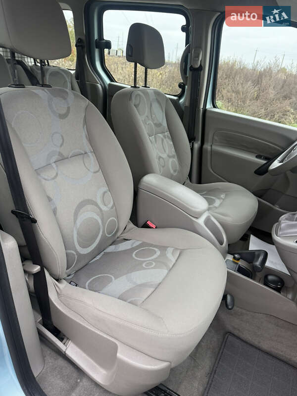 Минивэн Renault Kangoo 2010 в Березане фото 27 Минивэн Renault Kangoo 2010 в Березане