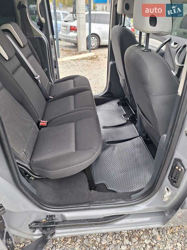 Мінівен Renault Kangoo 2013 в Бердичеві фото 12 Мінівен Renault Kangoo 2013 в Бердичеві