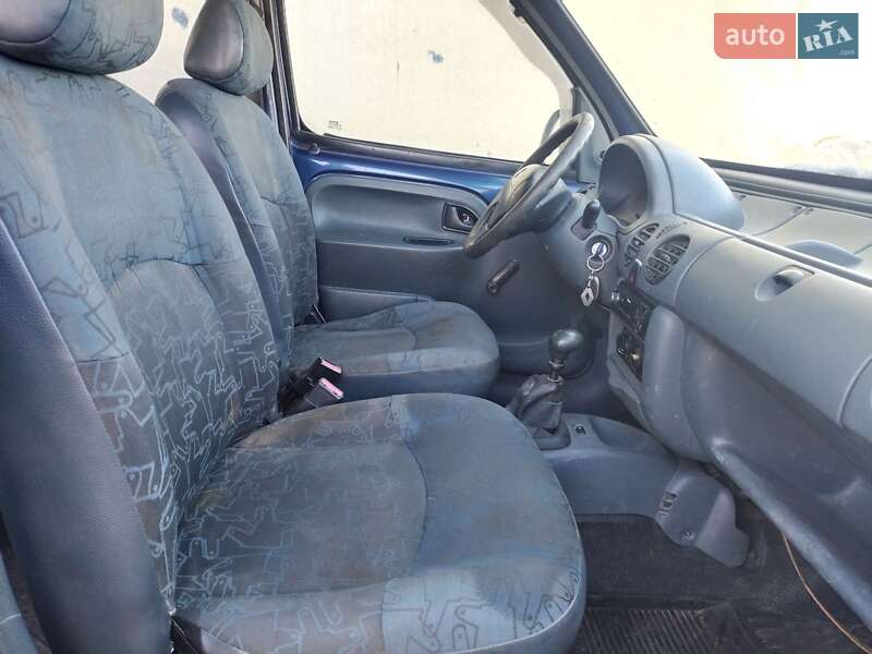 Мінівен Renault Kangoo 2001 в Острозі