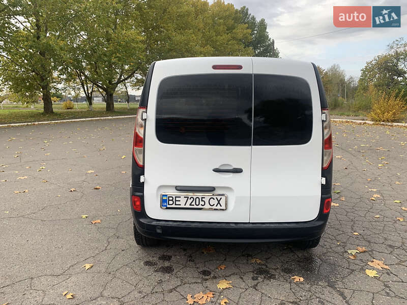 Минивэн Renault Kangoo 2015 в Новой Одессе