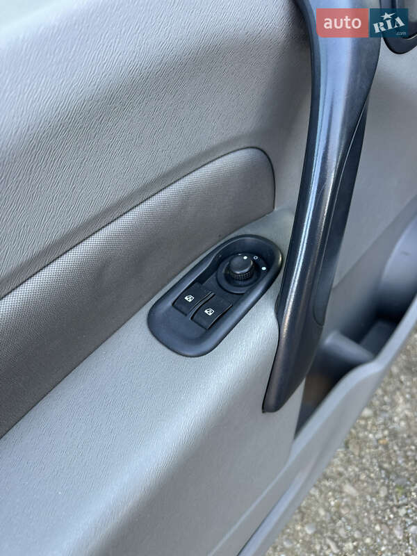 Минивэн Renault Kangoo 2008 в Ивано-Франковске