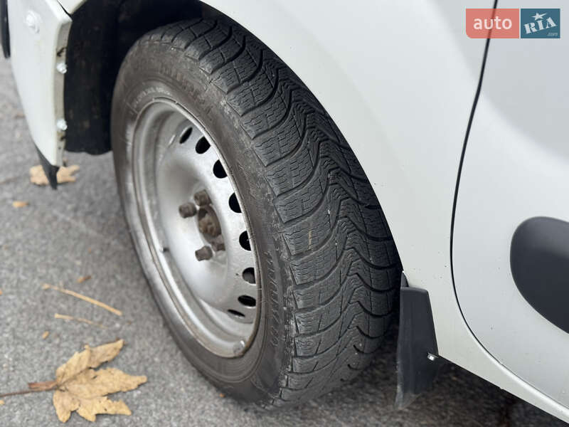 Минивэн Renault Kangoo 2006 в Звягеле фото 12 Минивэн Renault Kangoo 2006 в Звягеле