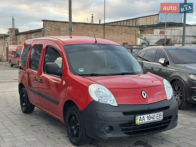 Минивэн Renault Kangoo 2009 в Ровно