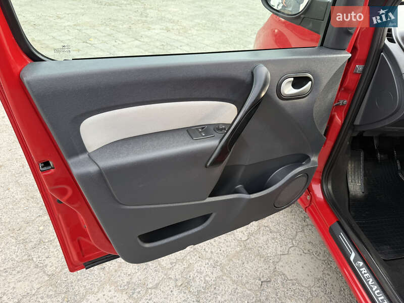 Мінівен Renault Kangoo 2014 в Дніпрі фото 65 Мінівен Renault Kangoo 2014 в Дніпрі
