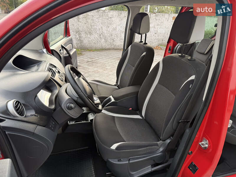 Мінівен Renault Kangoo 2014 в Дніпрі фото 73 Мінівен Renault Kangoo 2014 в Дніпрі