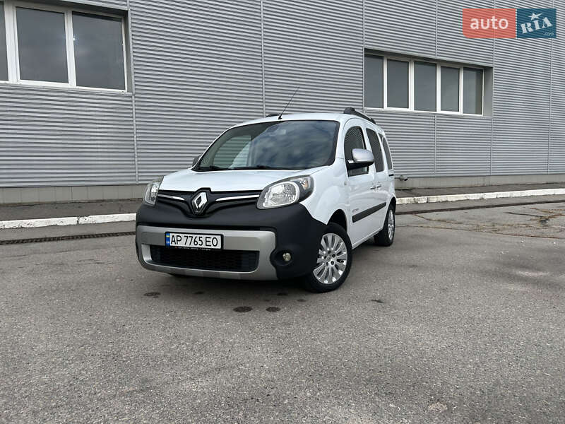 Мінівен Renault Kangoo 2017 в  фото Мінівен Renault Kangoo 2017 в