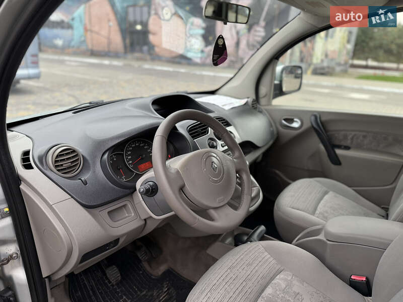 Мінівен Renault Kangoo 2008 в Луцьку фото 10 Мінівен Renault Kangoo 2008 в Луцьку