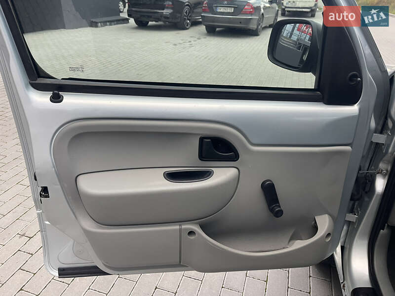 Мінівен Renault Kangoo 2008 в Рівному фото 11 Мінівен Renault Kangoo 2008 в Рівному