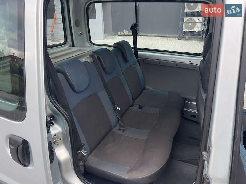 Мінівен Renault Kangoo 2008 в Рівному фото 20 Мінівен Renault Kangoo 2008 в Рівному