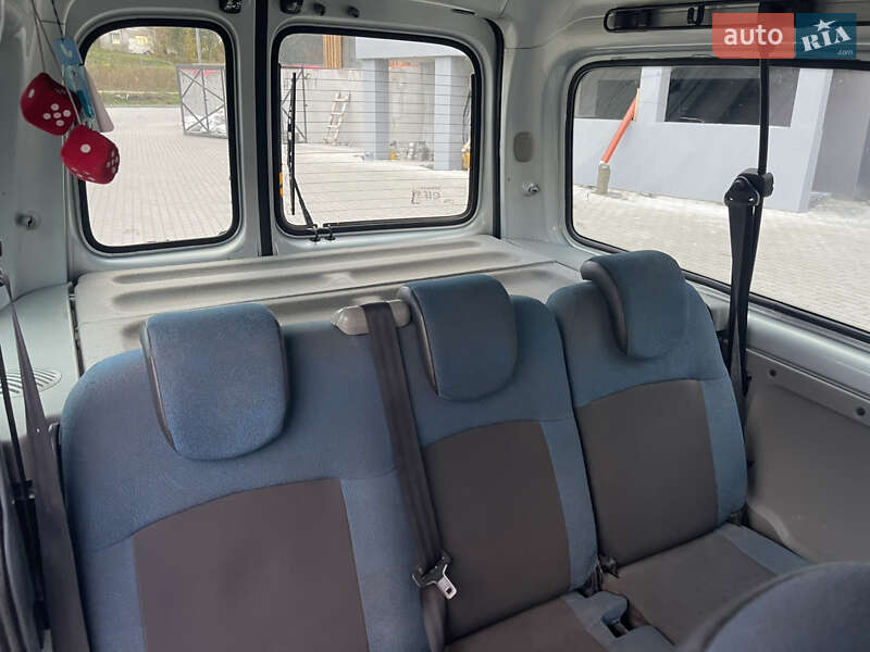 Мінівен Renault Kangoo 2008 в Рівному фото 21 Мінівен Renault Kangoo 2008 в Рівному