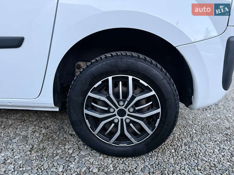 Мінівен Renault Kangoo 2011 в Калуші фото 29 Мінівен Renault Kangoo 2011 в Калуші