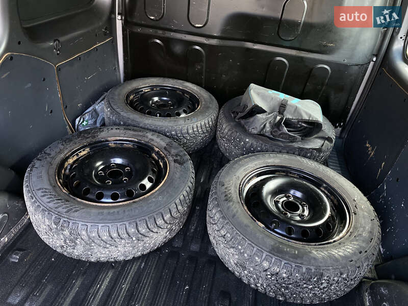 Вантажний фургон Renault Kangoo 2019 в Луцьку фото 66 Вантажний фургон Renault Kangoo 2019 в Луцьку