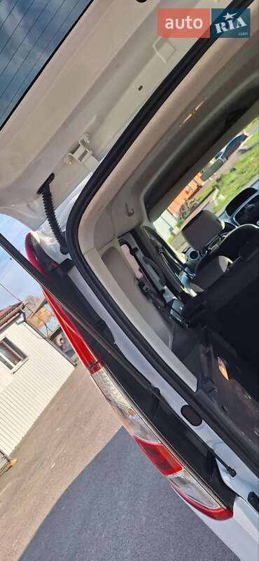 Мінівен Renault Kangoo 2014 в Новоархангельську фото 29 Мінівен Renault Kangoo 2014 в Новоархангельську