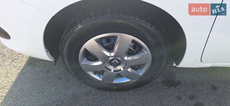 Мінівен Renault Kangoo 2014 в Новоархангельську фото 115 Мінівен Renault Kangoo 2014 в Новоархангельську