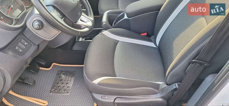 Мінівен Renault Kangoo 2014 в Новоархангельську фото 132 Мінівен Renault Kangoo 2014 в Новоархангельську