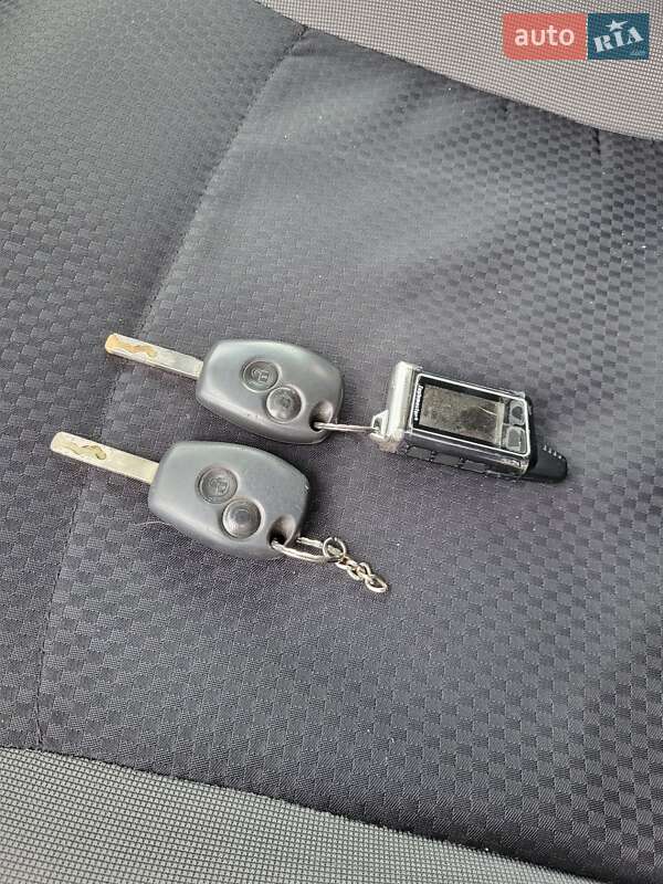 Минивэн Renault Kangoo 2011 в Смеле