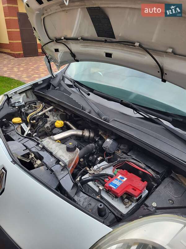 Минивэн Renault Kangoo 2011 в Смеле