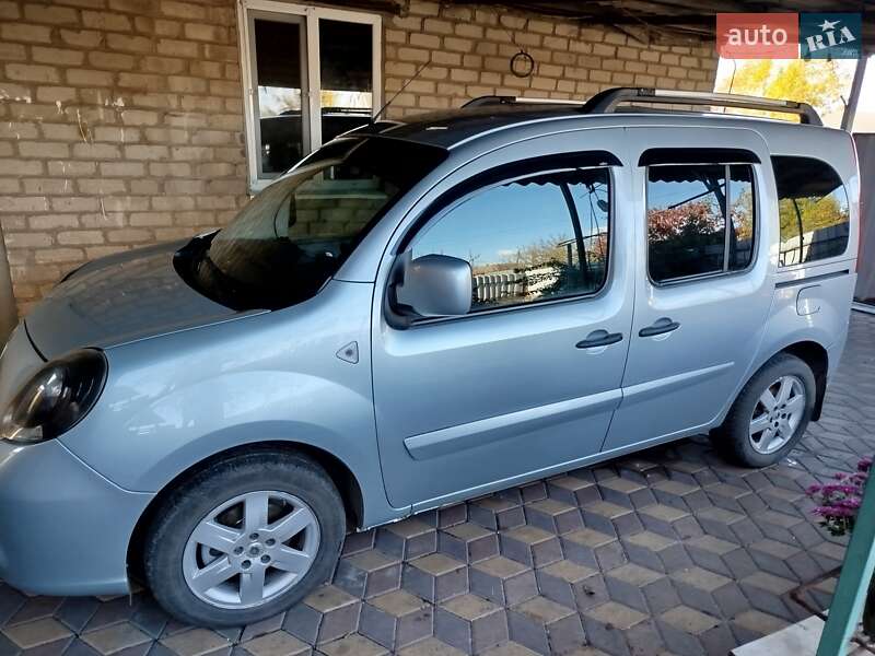 Мінівен Renault Kangoo 2011 в Краматорську фото 2 Мінівен Renault Kangoo 2011 в Краматорську