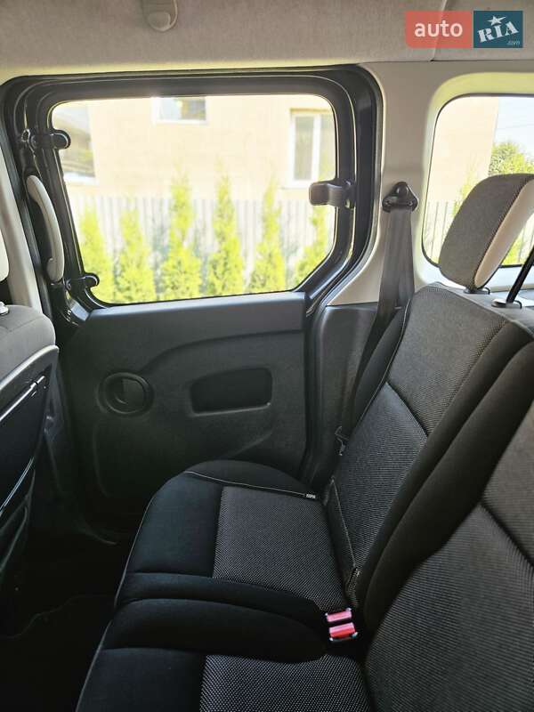 Минивэн Renault Kangoo 2013 в Дубно фото 27 Минивэн Renault Kangoo 2013 в Дубно