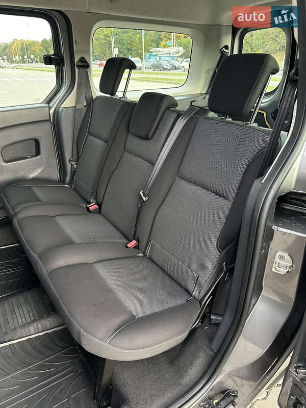 Минивэн Renault Kangoo 2015 в Львове фото 32 Минивэн Renault Kangoo 2015 в Львове