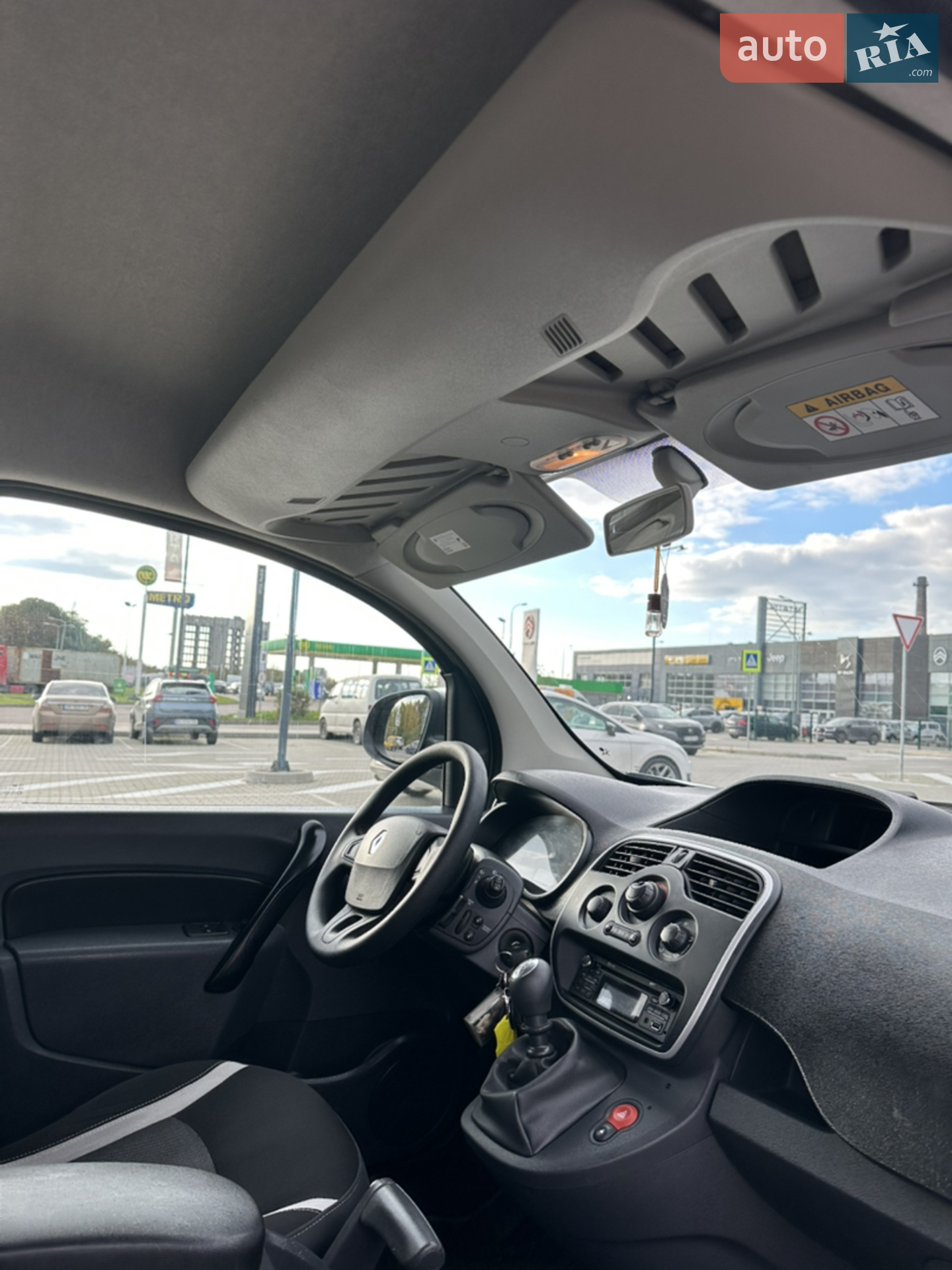 2015 Renault Kangoo - мініатюра 39