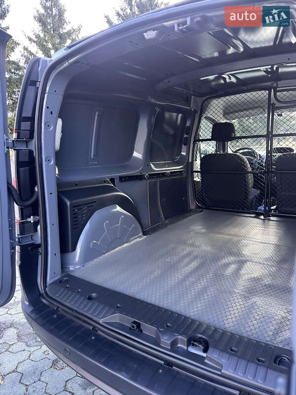 Вантажний фургон Renault Kangoo 2022 в Дубні фото 36 Вантажний фургон Renault Kangoo 2022 в Дубні