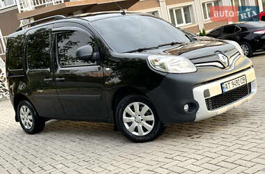 Вантажний фургон Renault Kangoo 2014 в Чернівцях