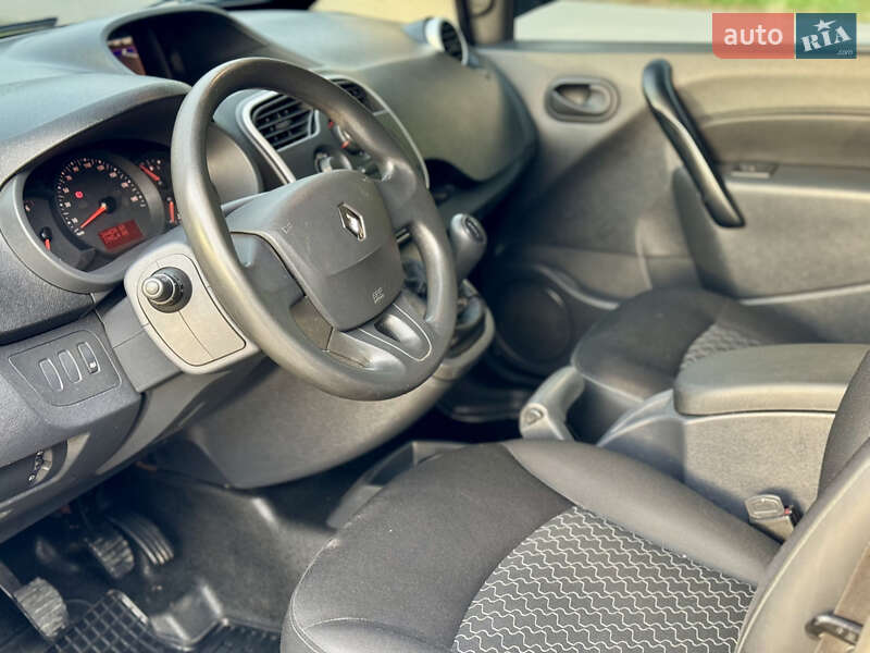 Грузовой фургон Renault Kangoo 2014 в Черновцах