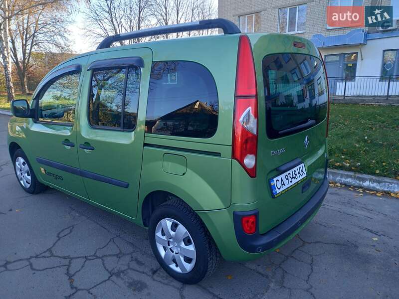 Минивэн Renault Kangoo 2008 в Ватутино фото 10 Минивэн Renault Kangoo 2008 в Ватутино