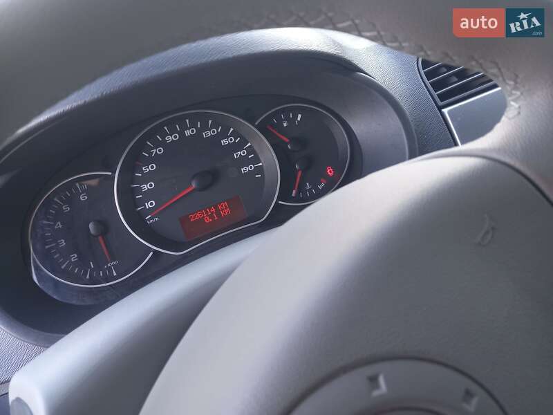 Минивэн Renault Kangoo 2008 в Ватутино фото 20 Минивэн Renault Kangoo 2008 в Ватутино