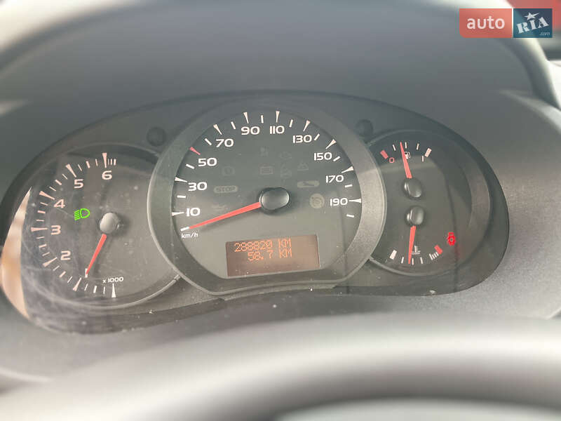 Минивэн Renault Kangoo 2011 в Владимире