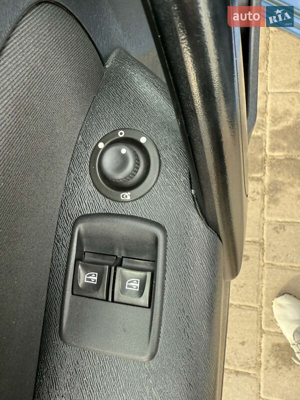 Мінівен Renault Kangoo 2017 в Львові