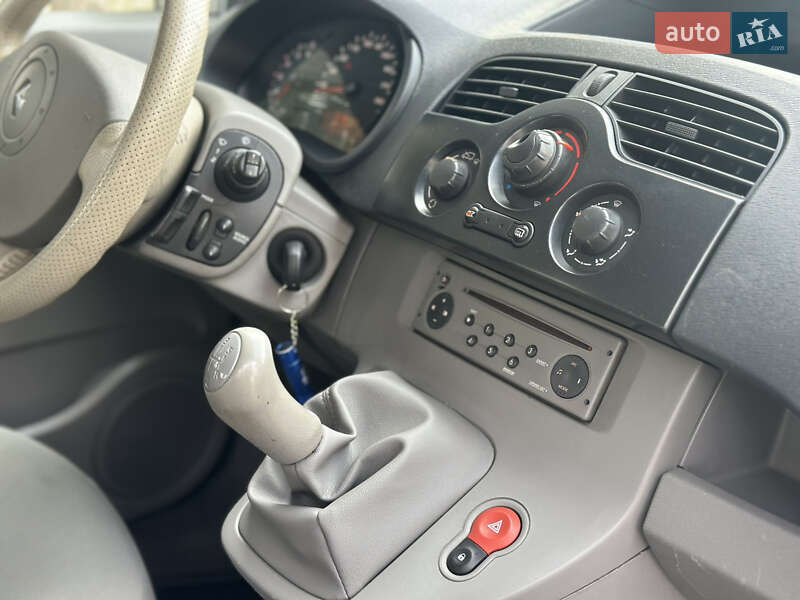 Минивэн Renault Kangoo 2008 в Ивано-Франковске
