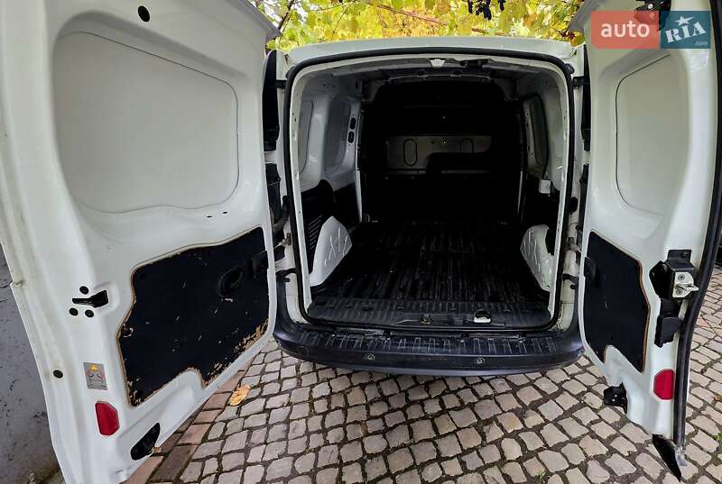 Вантажний фургон Renault Kangoo 2019 в Калуші