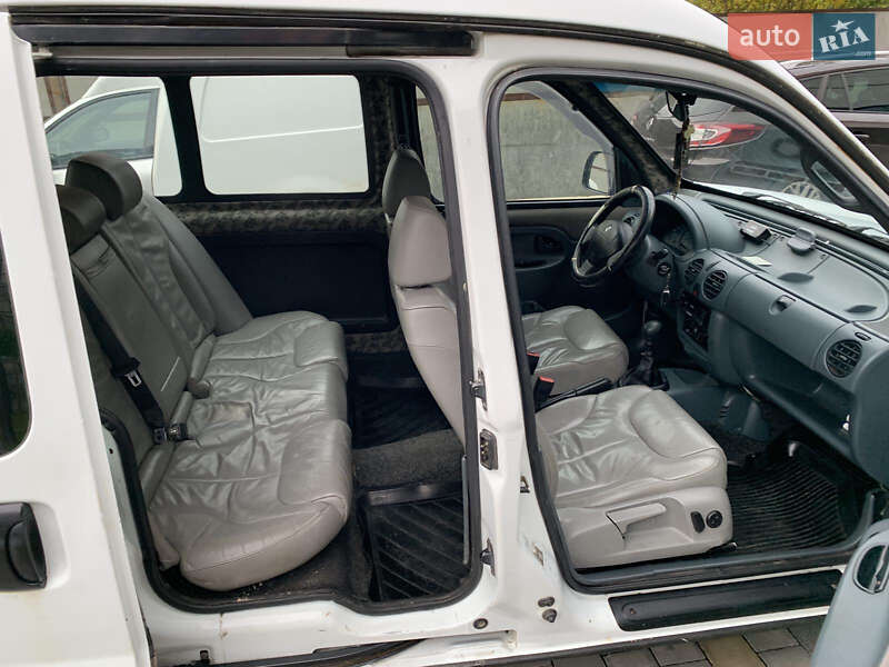 Мінівен Renault Kangoo 2000 в Луцьку