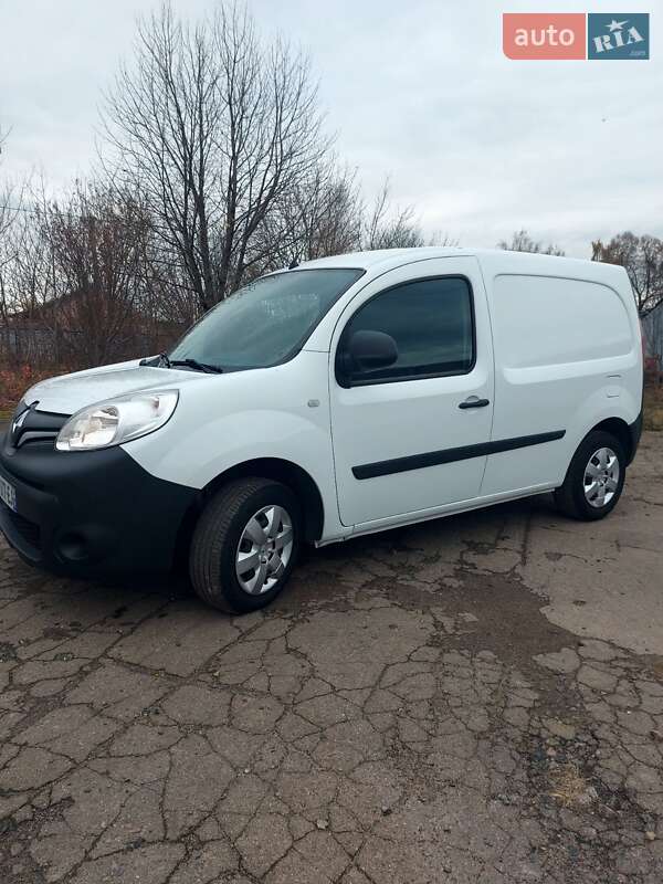 Грузовой фургон Renault Kangoo 2020 в Млинове фото Грузовой фургон Renault Kangoo 2020 в Млинове