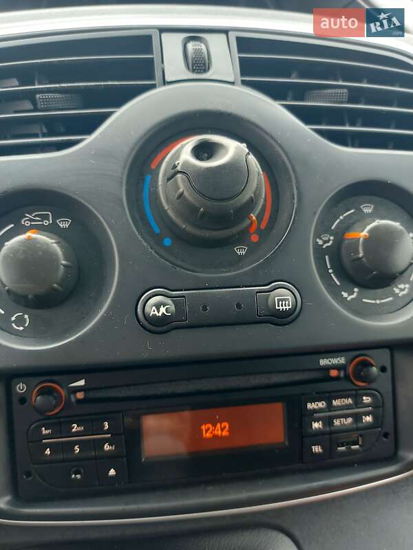 Грузовой фургон Renault Kangoo 2020 в Млинове фото 31 Грузовой фургон Renault Kangoo 2020 в Млинове