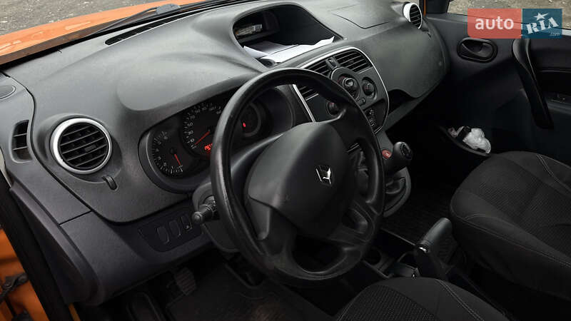 Минивэн Renault Kangoo 2013 в Киеве фото 16 Минивэн Renault Kangoo 2013 в Киеве